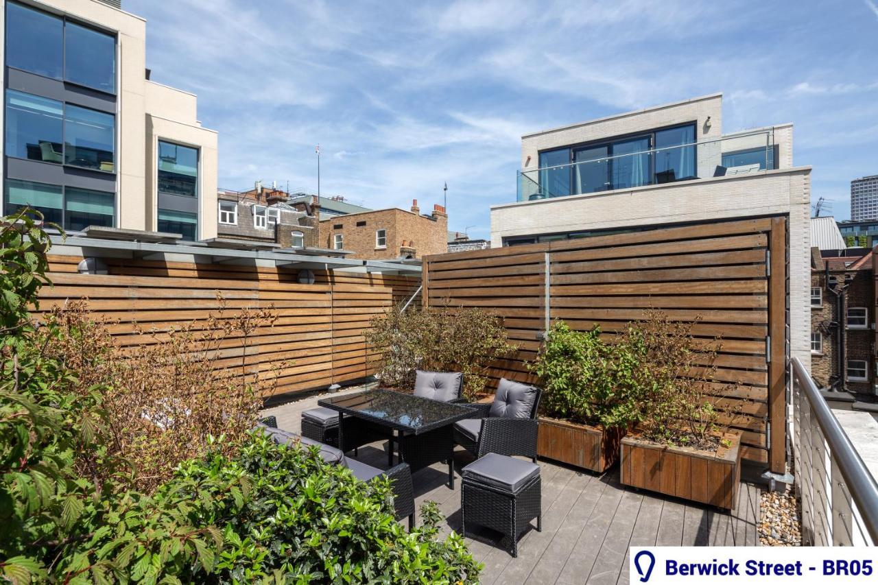 Stayo Berwick Street Лондон Екстериор снимка