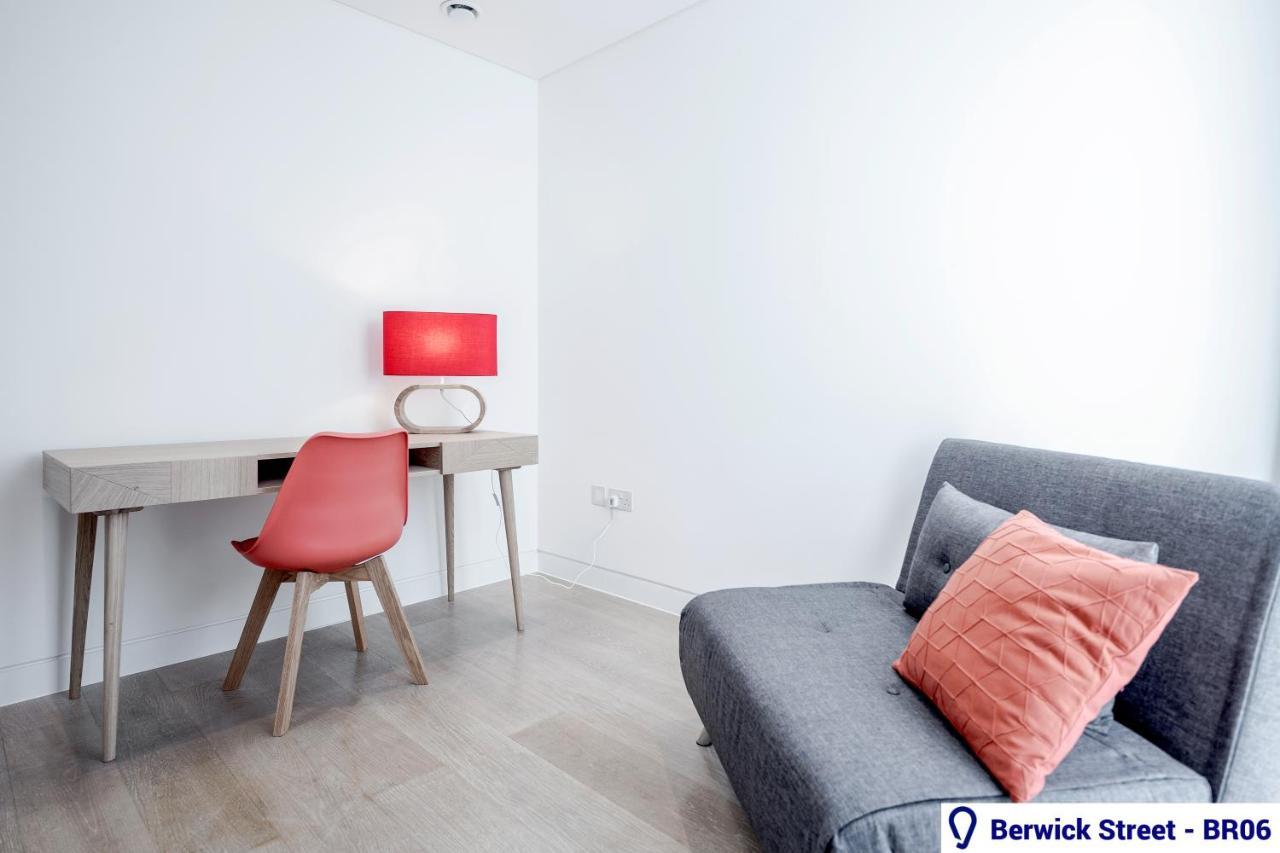 Stayo Berwick Street Лондон Екстериор снимка